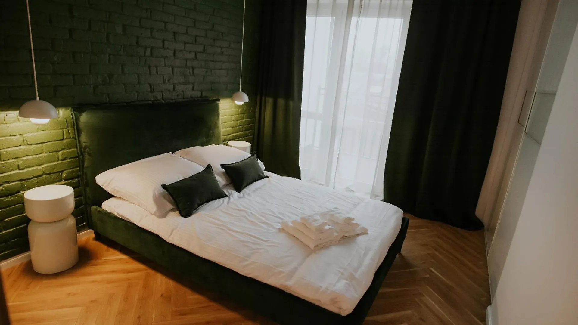 Apartament Dwupoziomowy Butikowy Zmigrodzka, Free Parking, Self Check-In location