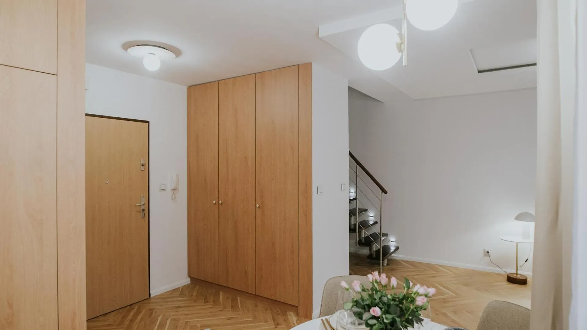 Διαμέρισμα Apartament Dwupoziomowy Butikowy Zmigrodzka, Free Parking, Self Check-In Πόζναν